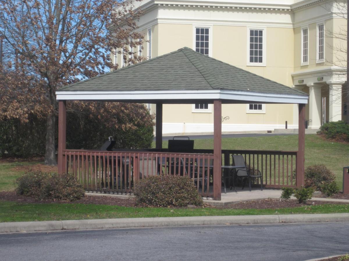 Intown Suites Extended Stay Greenville Nc Eksteriør bilde