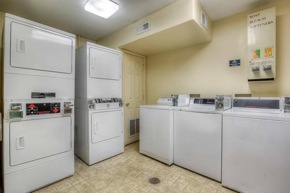 Intown Suites Extended Stay Greenville Nc Eksteriør bilde